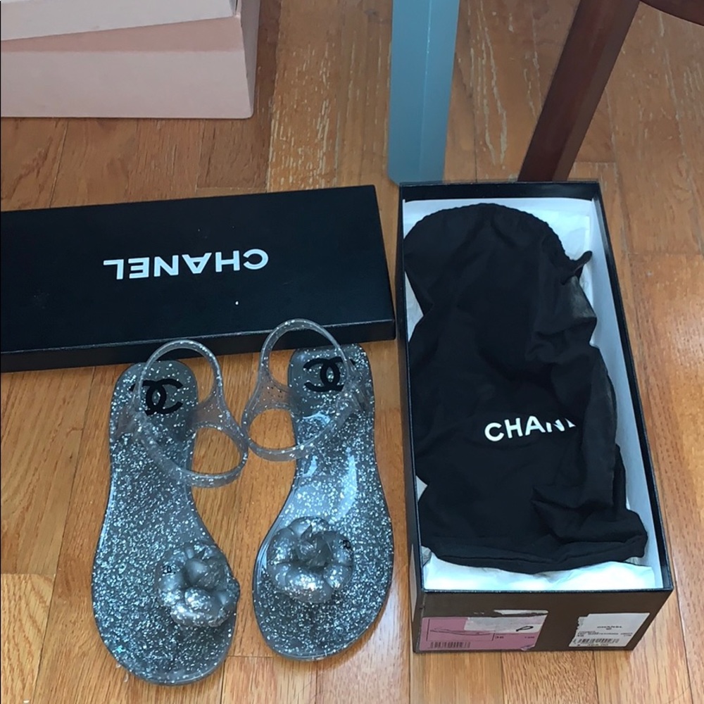 Used Authentic Chanel jelly flats